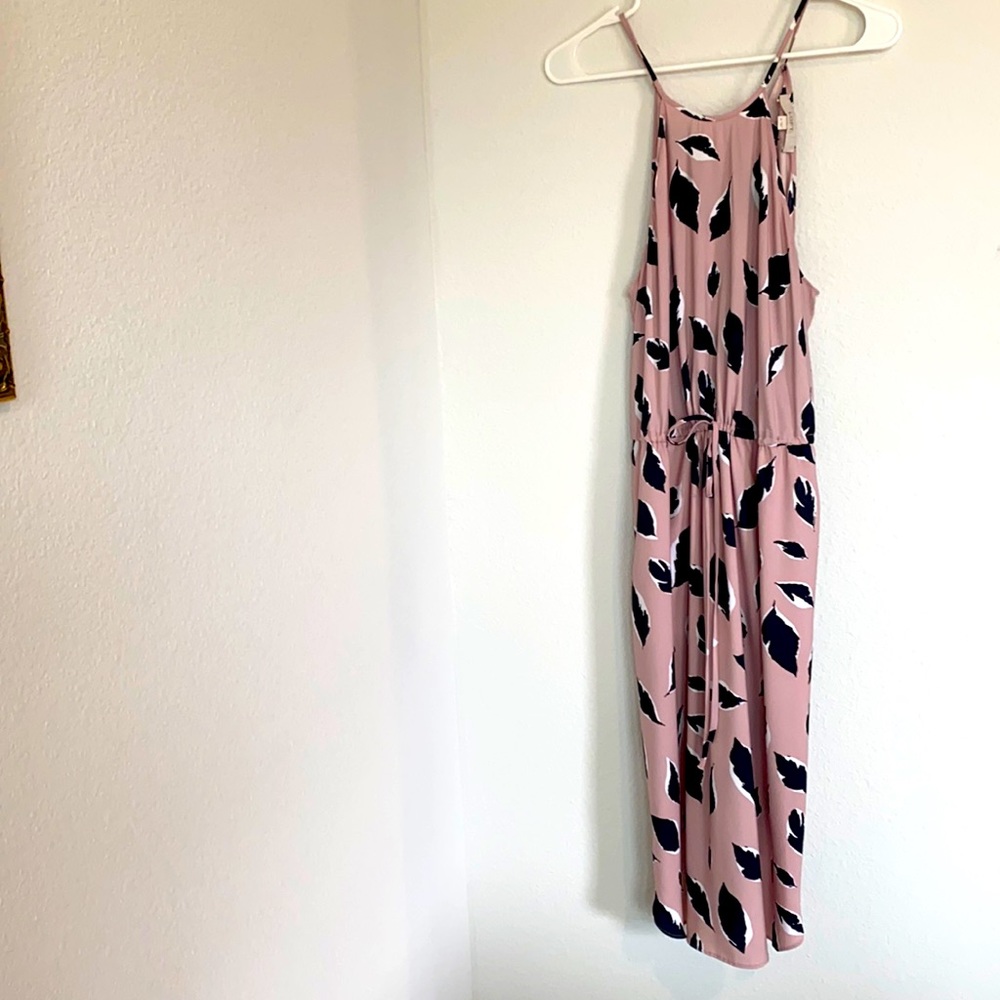 Sleeveless dress